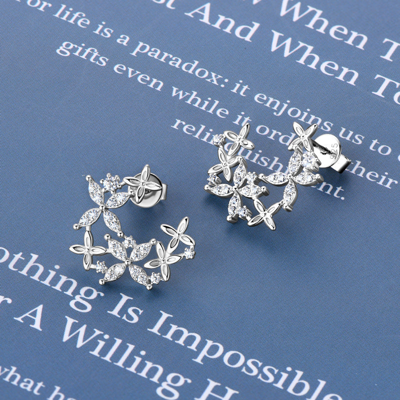 Fashion Girls Silver Jewelry, Stunning Moissanite Earrings with Unique Four-leaf Clover Design for Women.