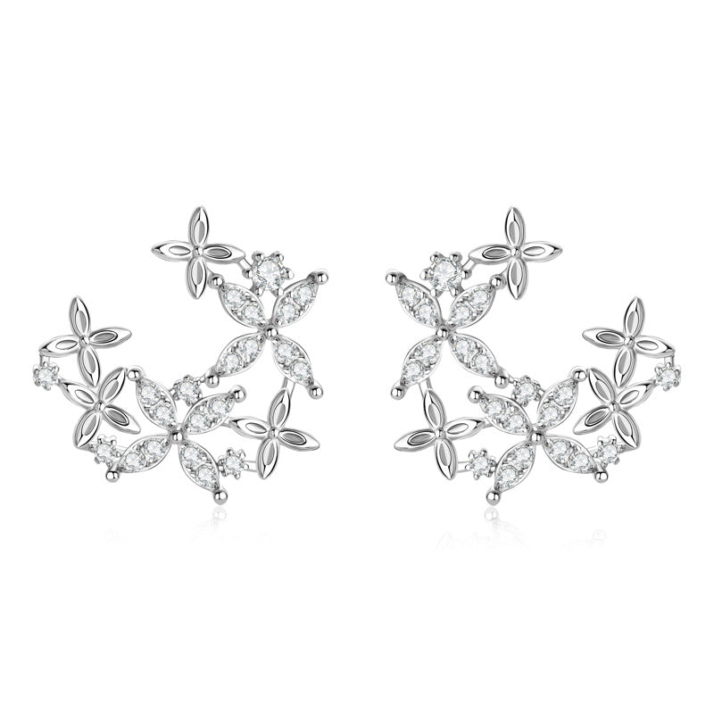 Fashion Girls Silver Jewelry, Stunning Moissanite Earrings with Unique Four-leaf Clover Design for Women.